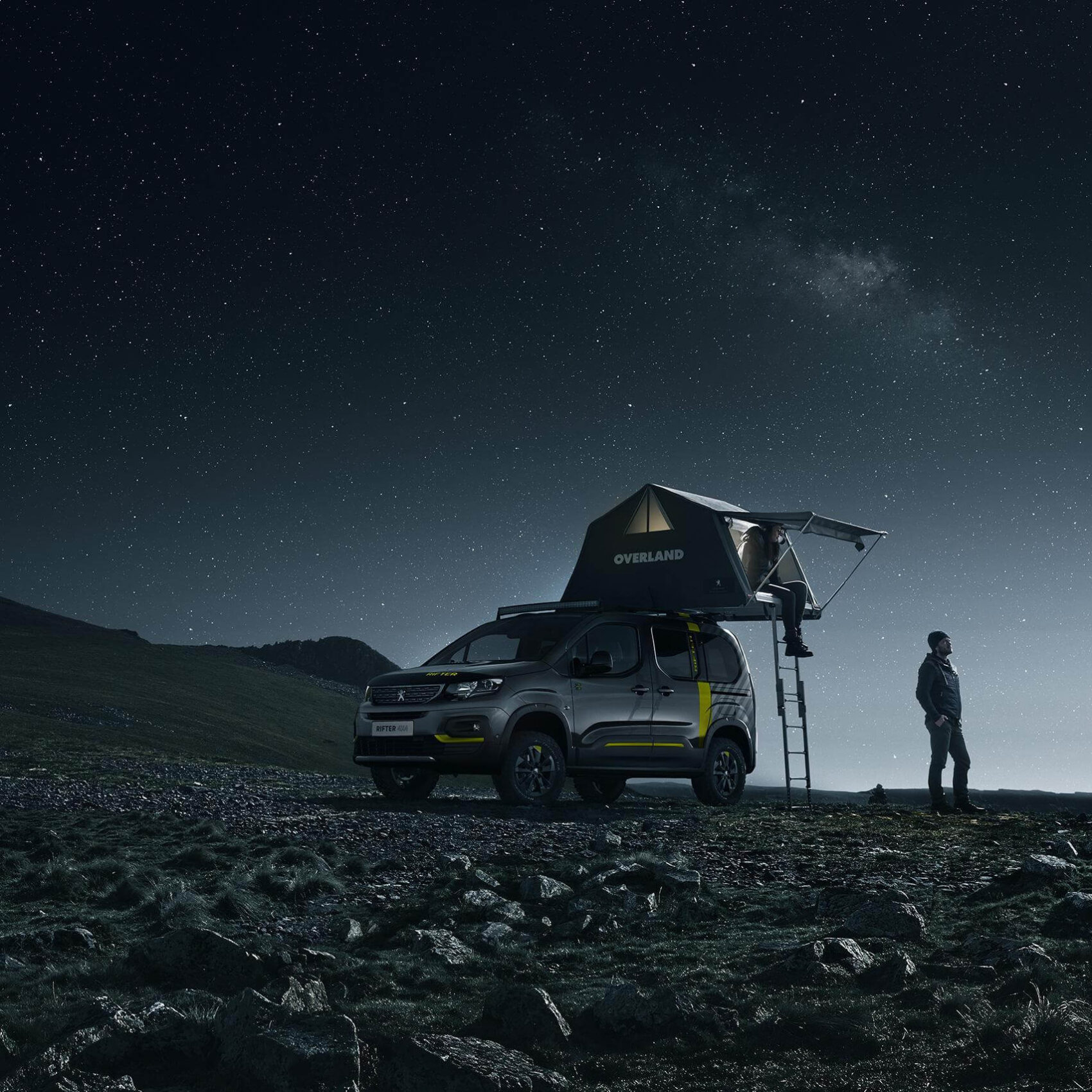 peugeot_1916726 Autohome Dachzelt - Roof Top Tents by night